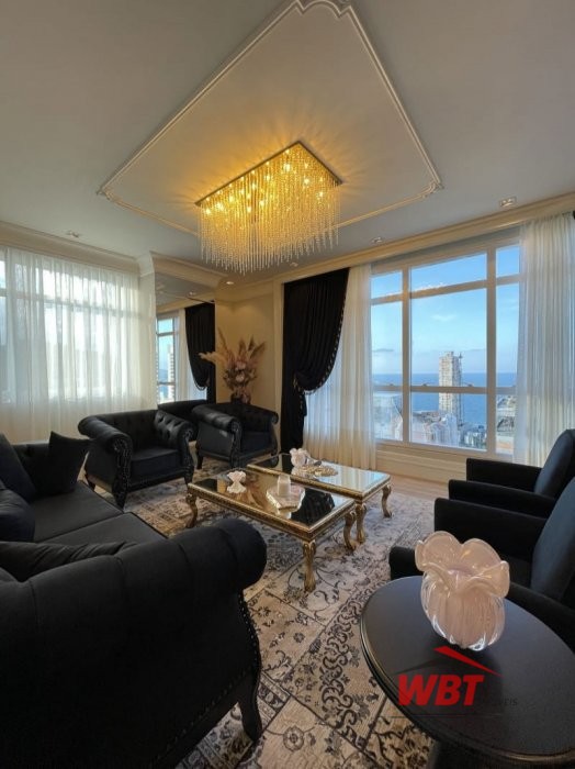 APTO, APROX. 350M DO MAR, COM 02 SUITES, MOBILIADO