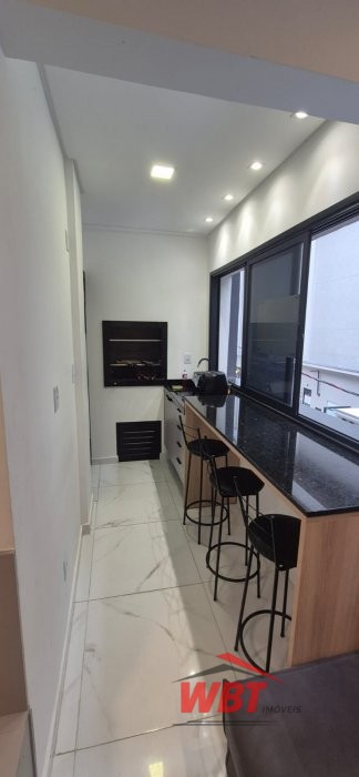 APTO COM 02 DORMS. APROX. 300M MAR, MOBILIADO!!!