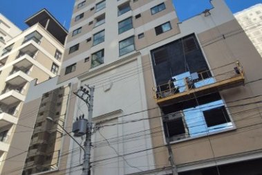 APTO EM ITAPEMA, COM 02 SUITES, VISTA MAR, LAZER C