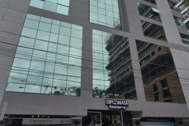 APTO EM ITAPEMA, COM 02 SUITES, CLOUSET, MOBILIADO